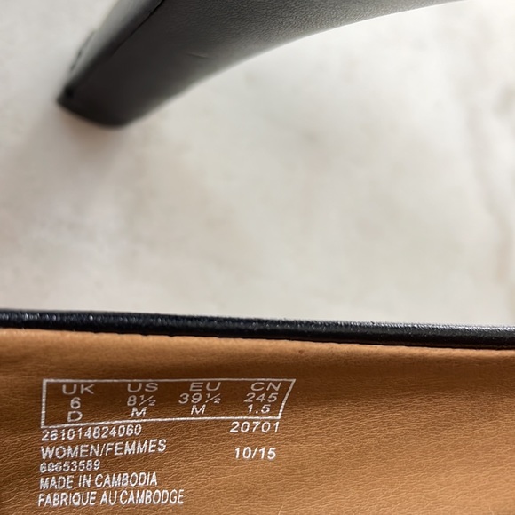 Clarks black leather platform pumps - Picture 13 of 13